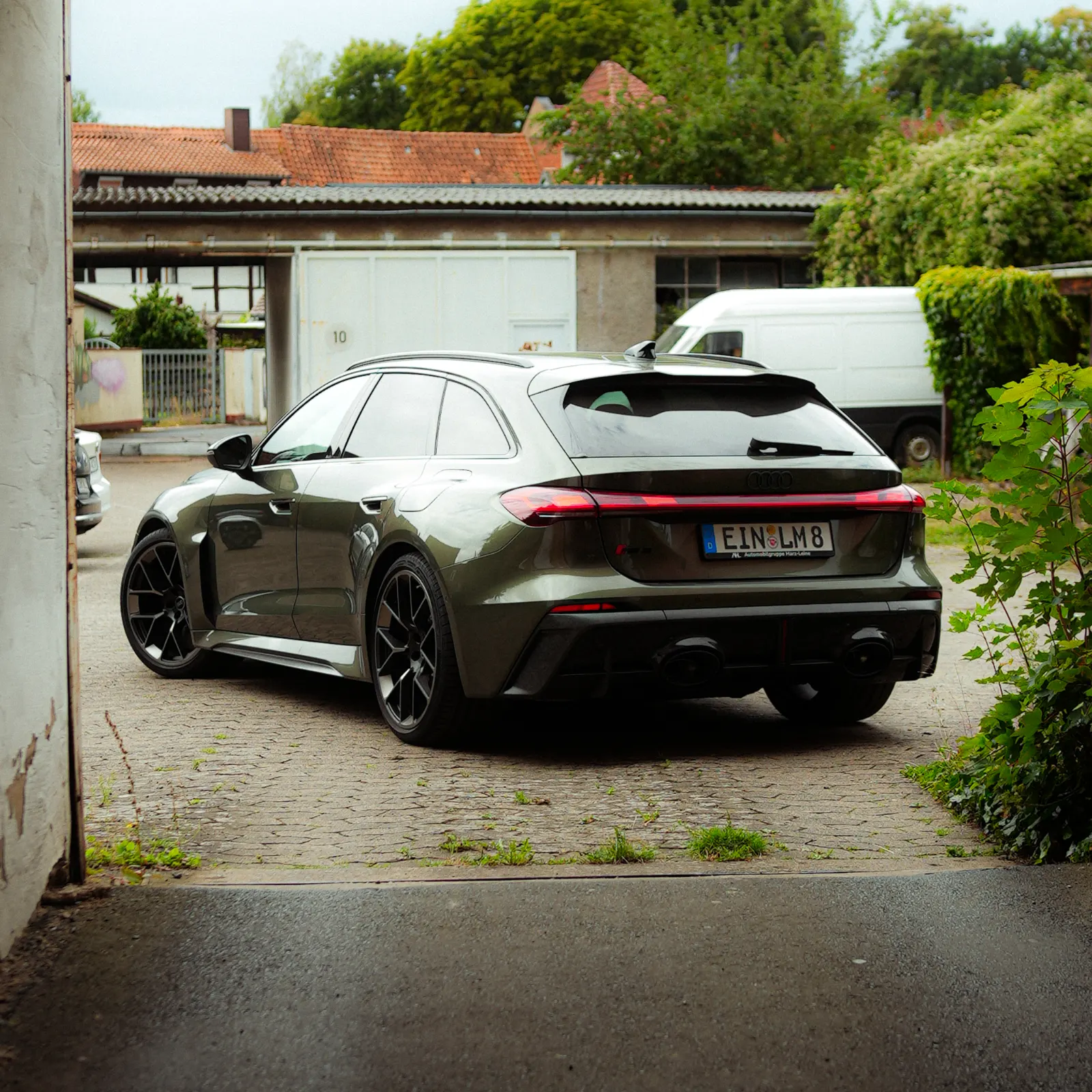 Audi RS5 Avant von L.M Car Rental